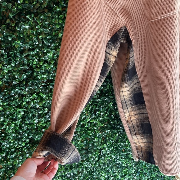 Oversized Waffle Knit Plaid Shacket - Picture 10 of 10